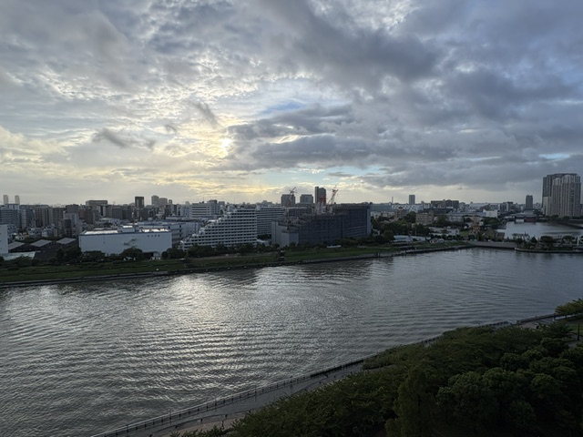 明るい朝陽「想定外なこと」