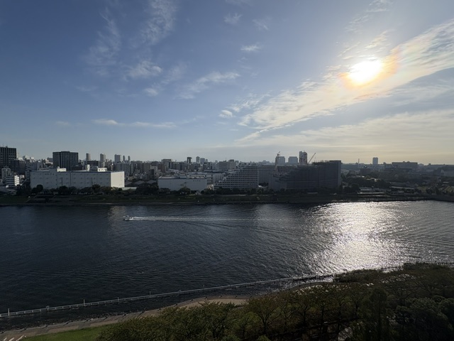 キラキラの太陽「比べてませんか？」